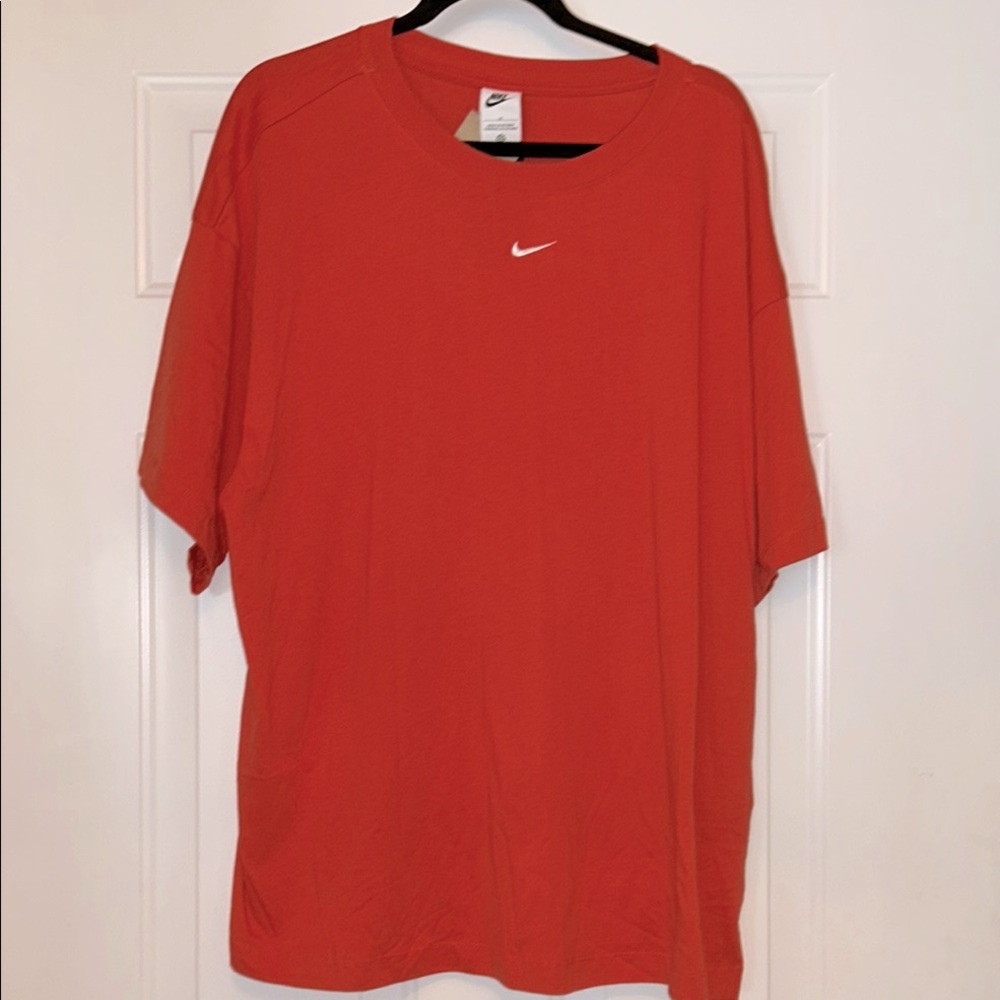Nike Women’s Cotton T-Shirt 2X Orange Embroidered Athleasure Workout Casual